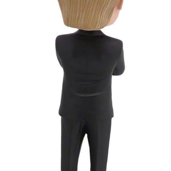 DONALD TRUMP - ROYAL BOBBLES - Limited Edition Figure NWOT - Picture 7 of 9